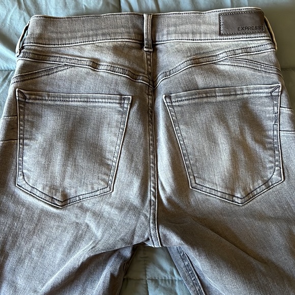 NWOT Express Jeans - Picture 2 of 4